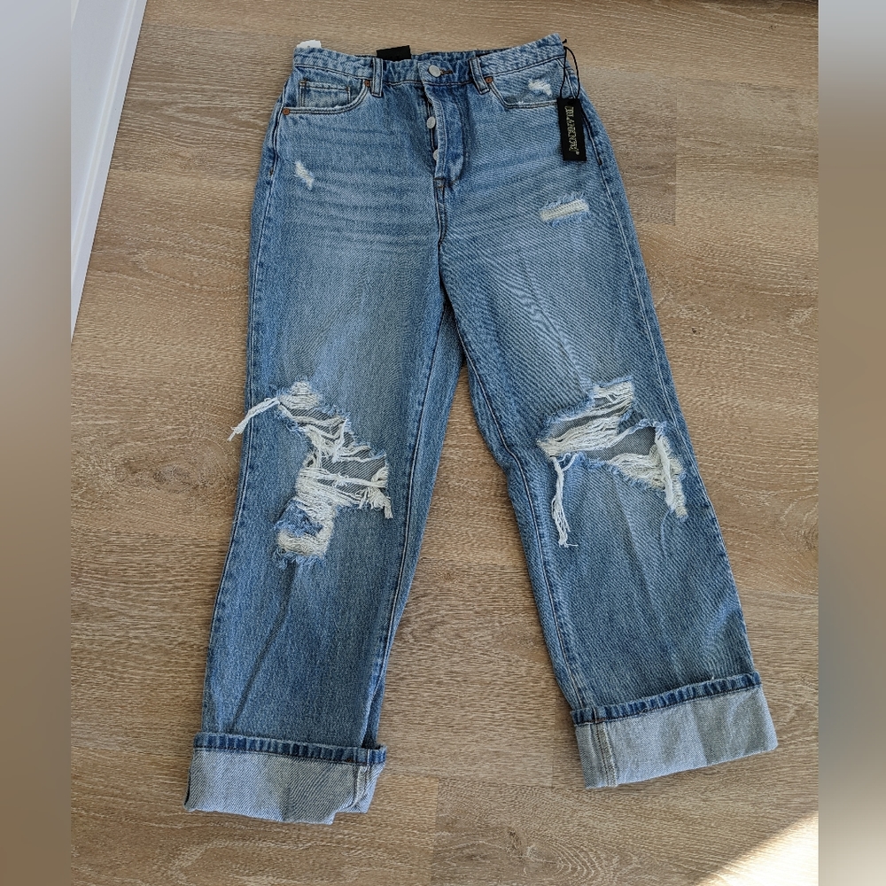 NWT Blank NYC Baxter Ribcage Straight Jean - Size 26